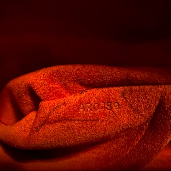 Louis Vuitton Trevi GM - Picture 4 of 4